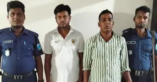 হরিরামপুরে ইউপি সদস্যসহ গ্রেপ্তার ২